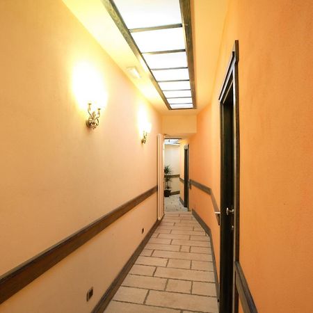 Il Postale Bed and Breakfast Castel Di Sangro Exteriör bild