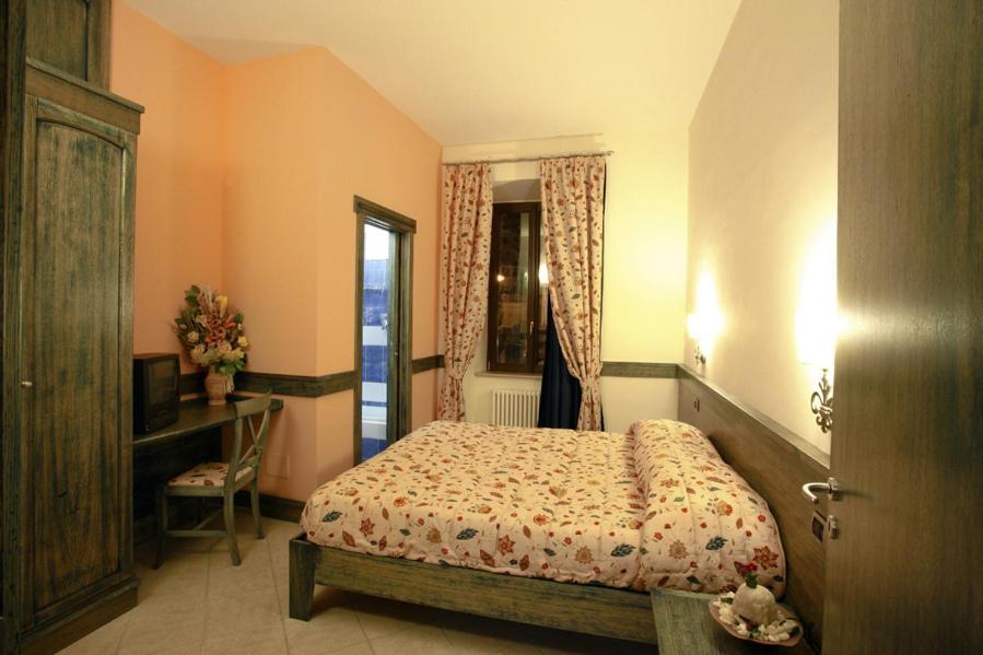 Il Postale Bed and Breakfast Castel Di Sangro Rum bild